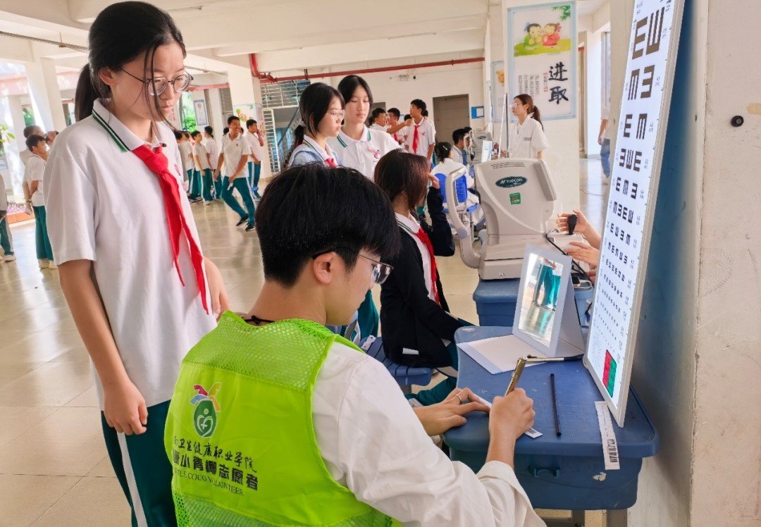 深化“三全育人”建设